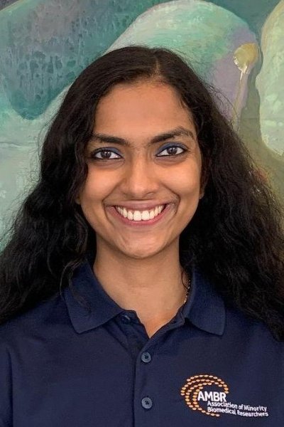 Headshot of Shruthi Kannan