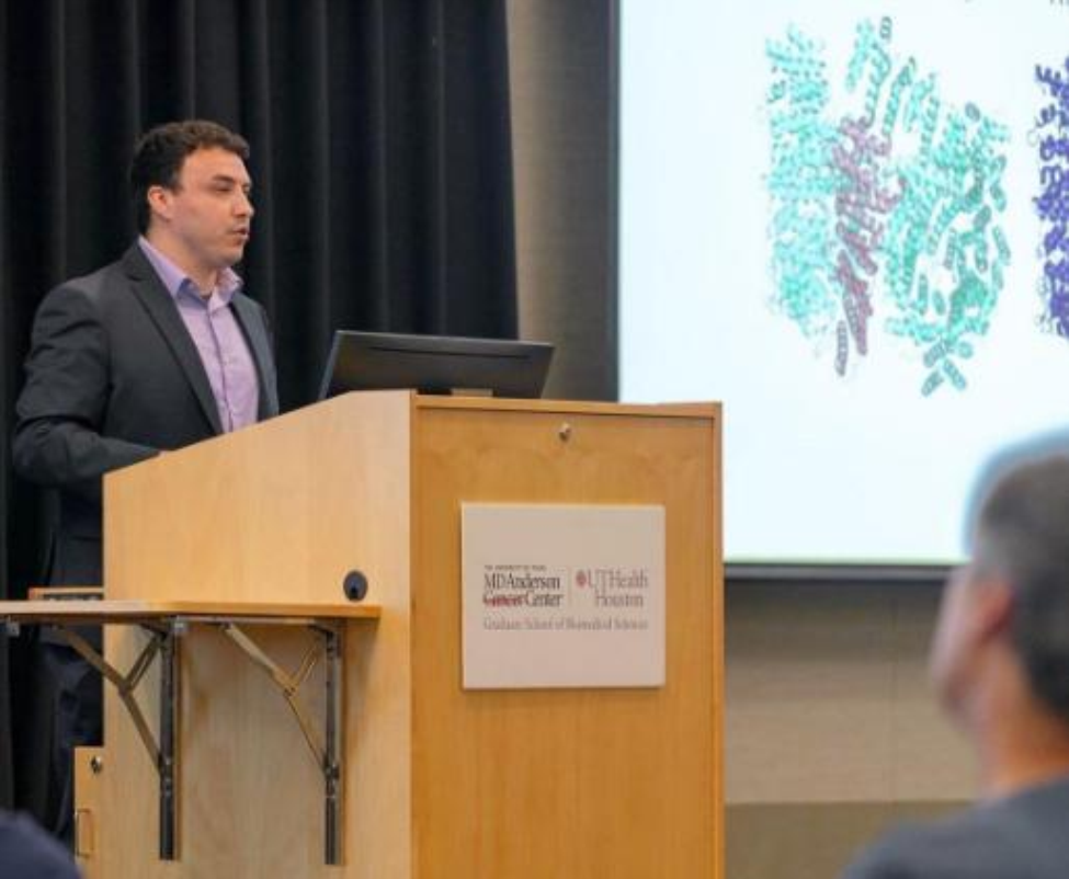 Farmer presenting data at the 2023 Graduate Student Research Day.